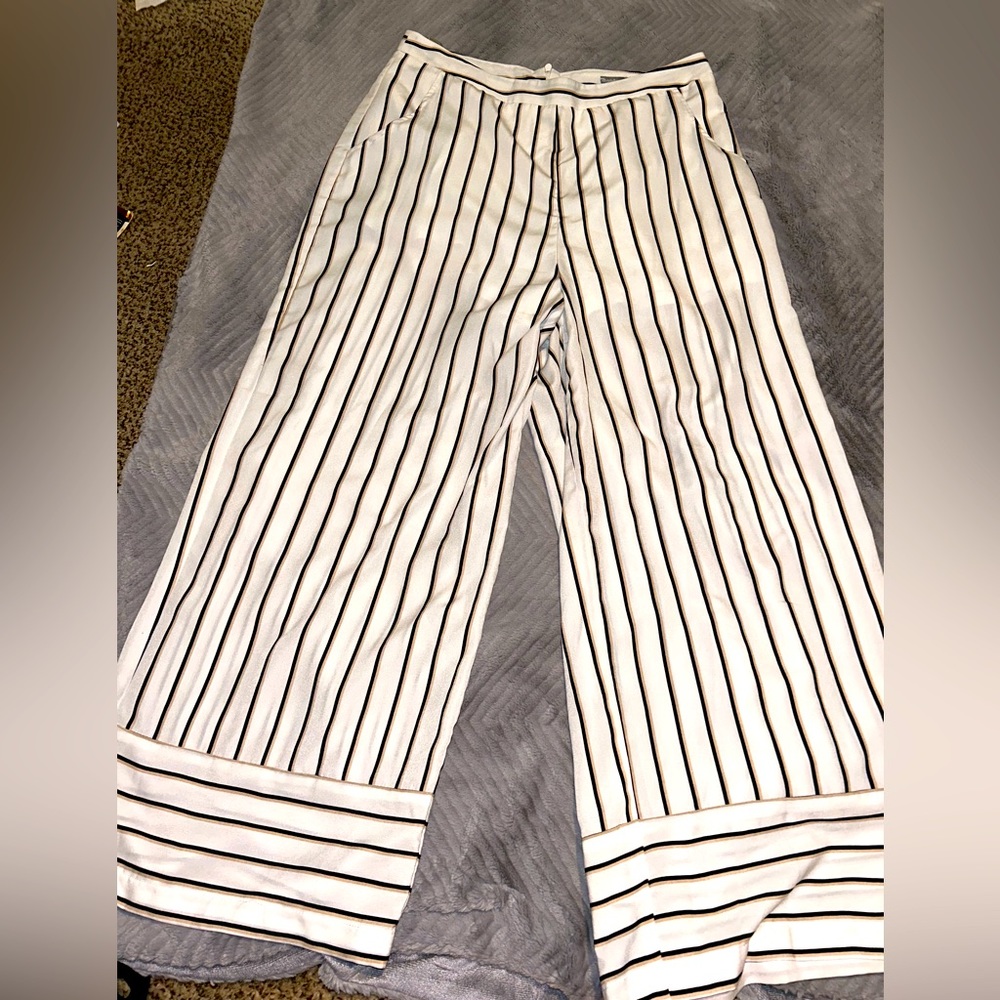 High-waisted dress pants